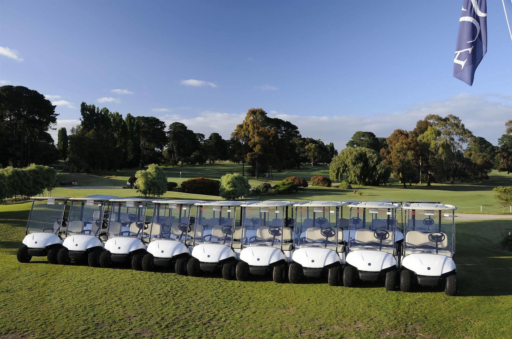 Fairways Resort Rosebud Bagian luar foto